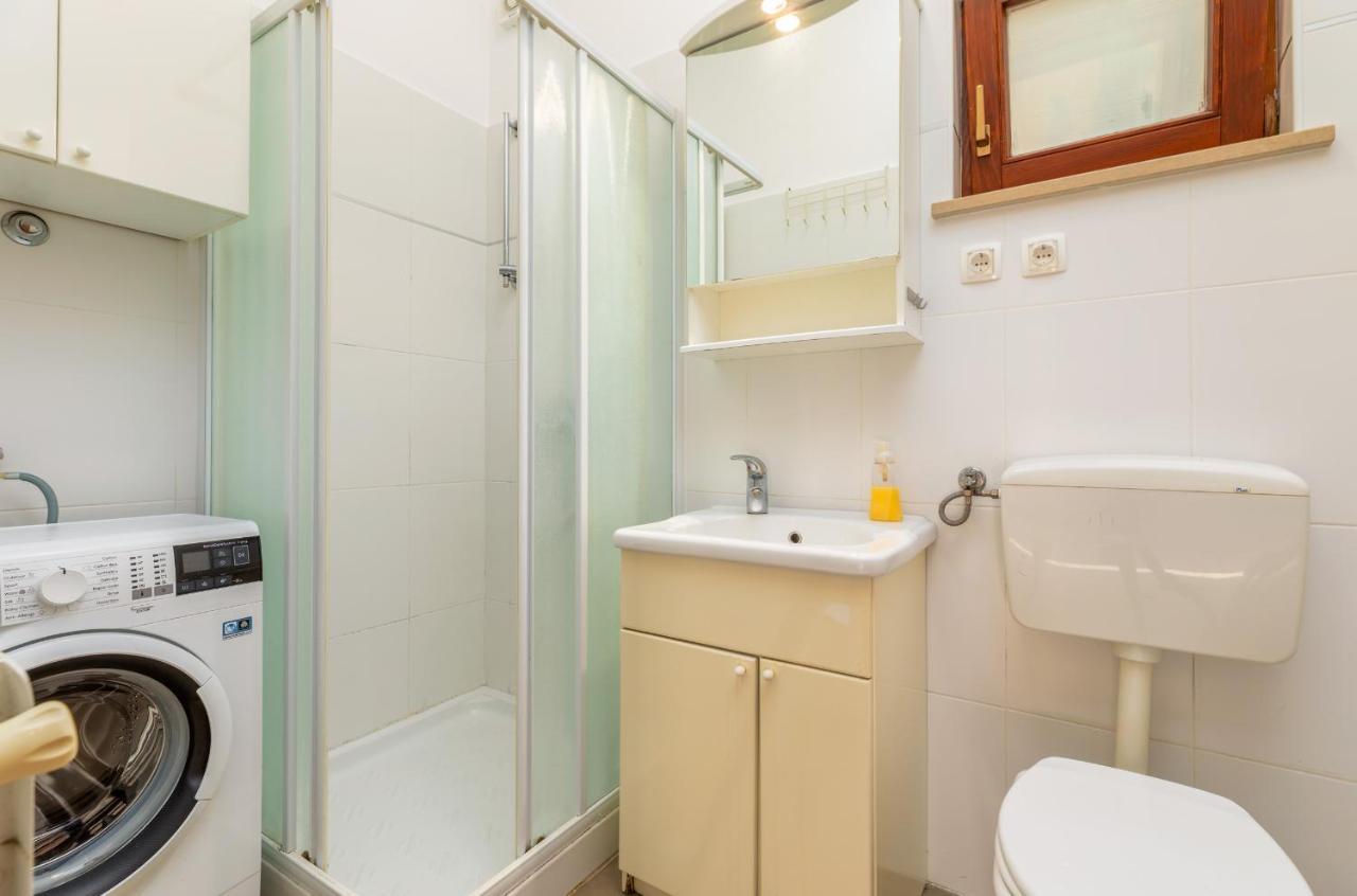 Apartment Luana A1 Fazana Bagian luar foto