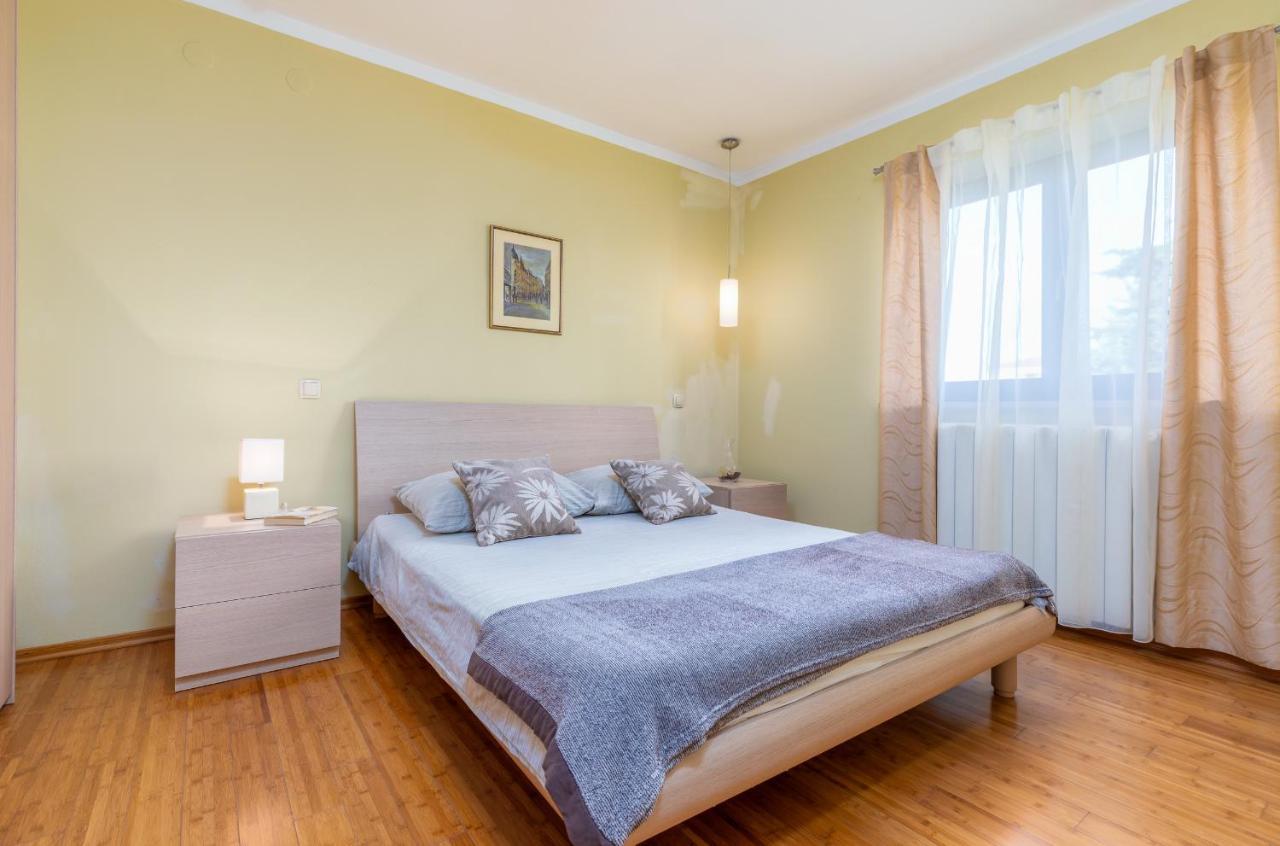 Apartment Luana A1 Fazana Bagian luar foto
