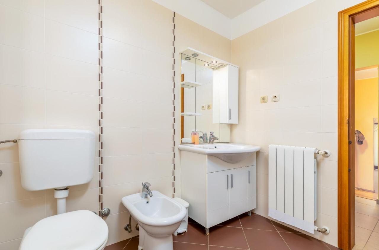 Apartment Luana A1 Fazana Bagian luar foto