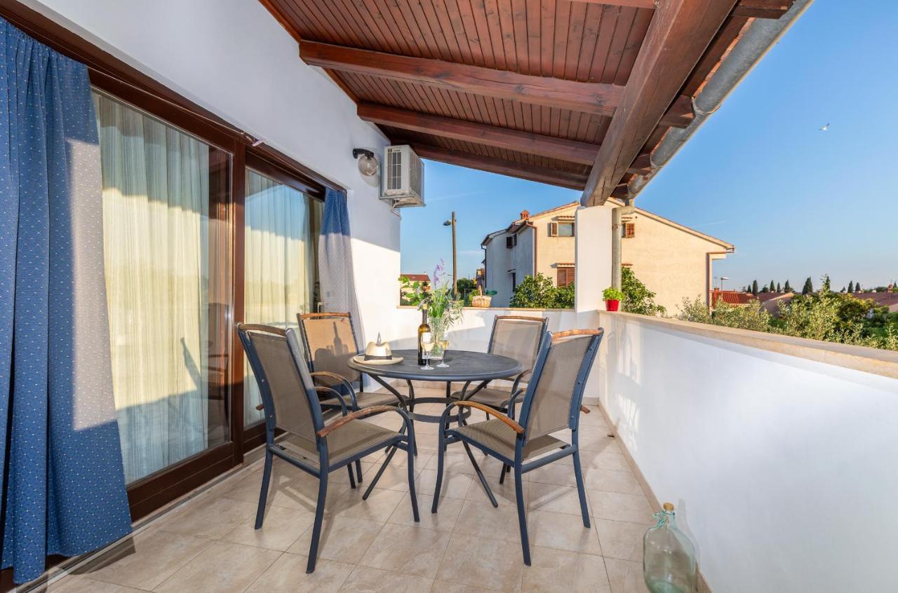 Apartment Luana A1 Fazana Bagian luar foto