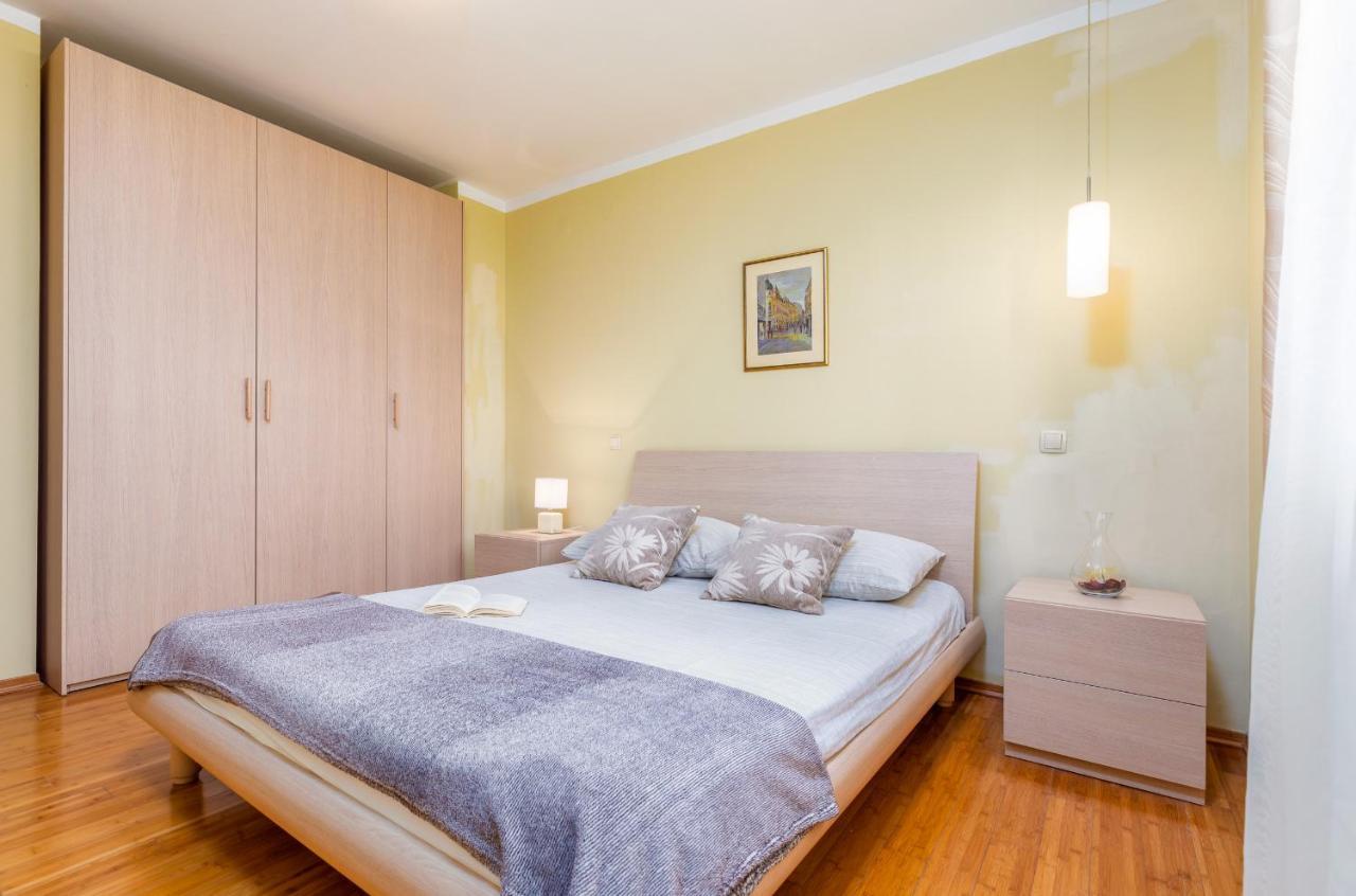 Apartment Luana A1 Fazana Bagian luar foto